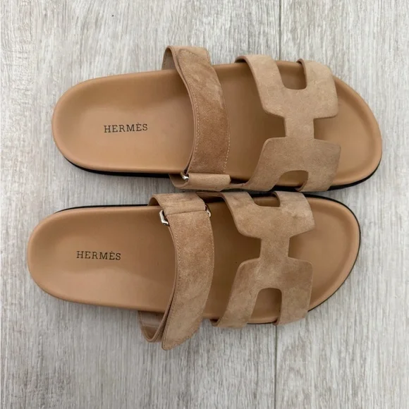 Hermès Women's Chypre Neutral Beige Sandals Suede Sz 39 - Picture 12 of 12
